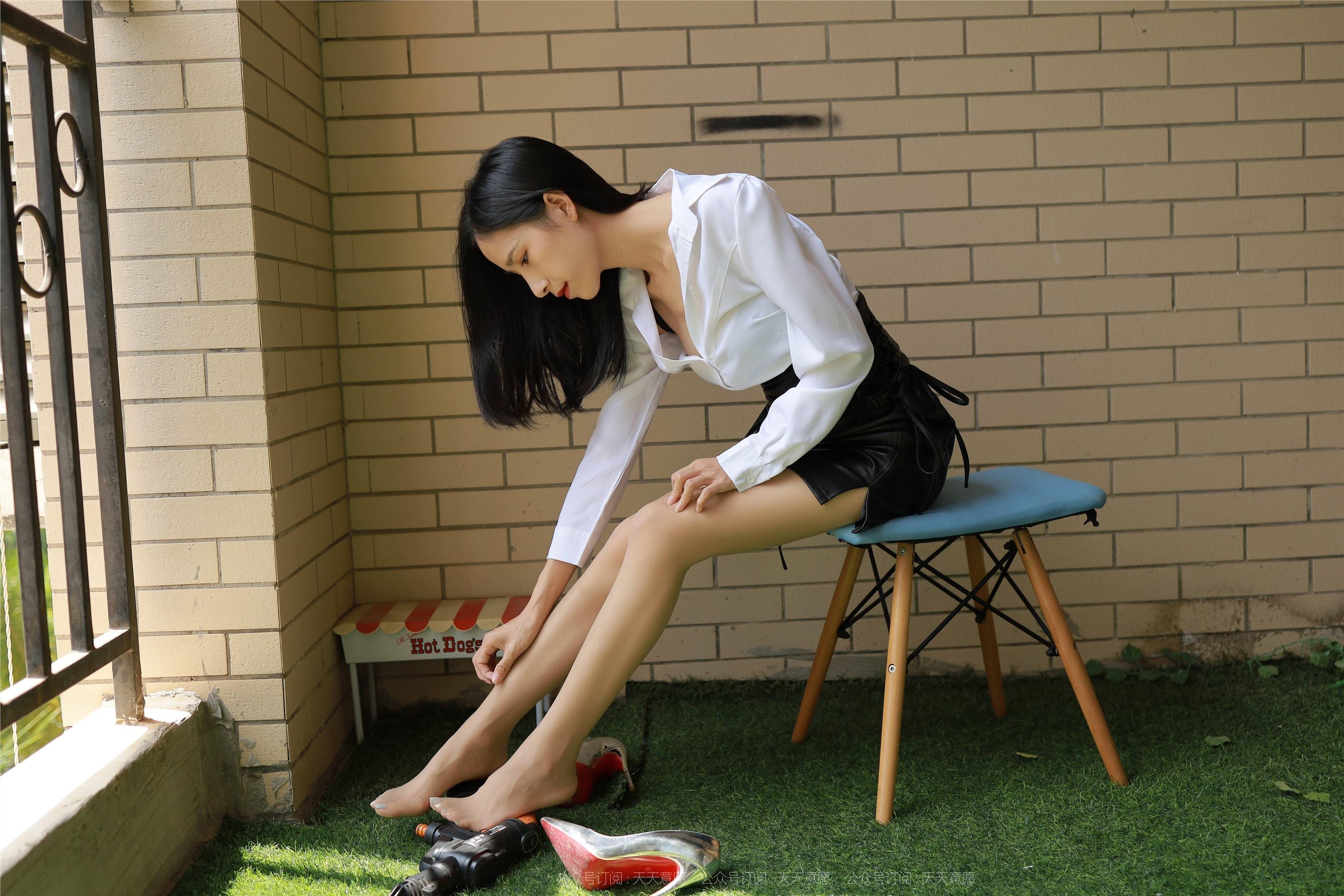 IESS异思趣向  2021.10.05 丝享家938：美子《姓感绑带裙》